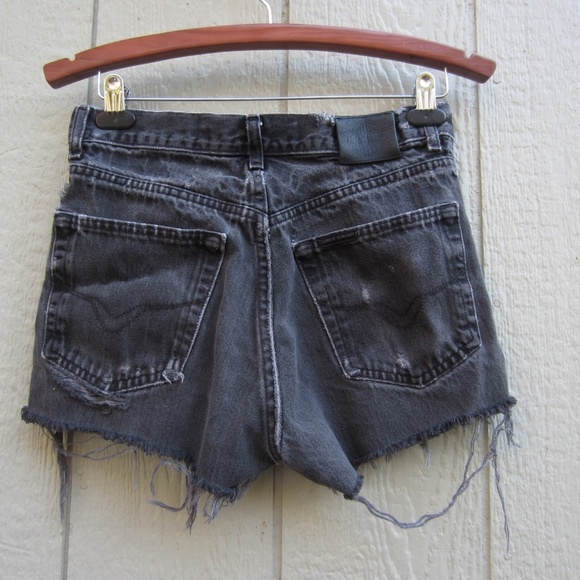 Harley-Davidson Jean Shorts womens W 29  x L 13 Black Distressed Y2K Thrashed - Picture 2 of 16